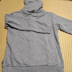 【美品】PUMA パーカー150cmの画像