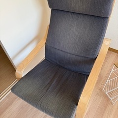 IKEA イス　黒