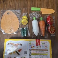 3/3まで　一部新品　ウッディプッディ　おままごとセット　焼き魚セット　洋食屋さん　お料理デビューセット　野菜　果物　木製　出産祝い プレゼント 帰省の画像