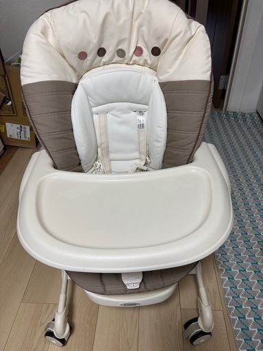 【引越しするため早急にお譲り希望】コンビ ネムリラ 電動自動バウンサー