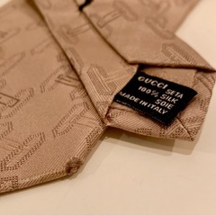 GUCCI ネクタイ シルク イタリア製 シャンパンゴールド の画像