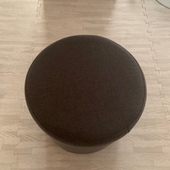 スツール       丸い椅子の画像