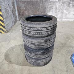 中古タイヤ　レグノ225/45R18