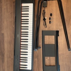 キーボード Yamaha Keyboard piaggero NP-12B (with Stands and soft case)の画像