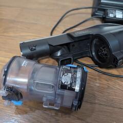 日立製 充電式掃除機の画像