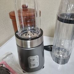 新品未使用2023年製 ビタントニオ マイボトルブレンダーVBL-31