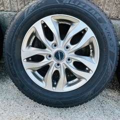 美品　ブリヂストンスタッドレスタイヤVRX3（195/65/R15）の画像