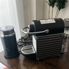 【お得なセット!】Nespresso エスプレッソマシン&ミルク...