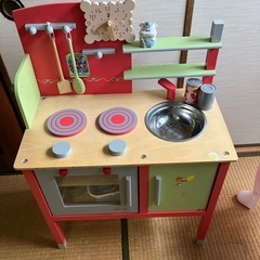 おままごと木製のキッチンとおまけでおままごとのおもちゃ