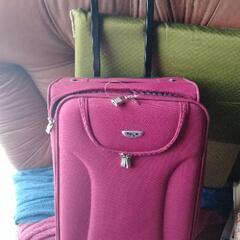 旅行カバン、スーツケース、2個、機内持ち込みOKの画像