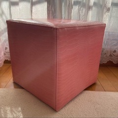 クロコダイル　スツール　ピンク　可愛い　お洒落　インテリア