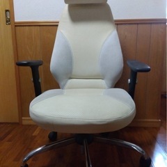 オフィスチェアーの画像