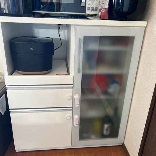 食器棚