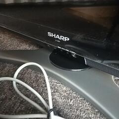 SHARP　AQUOS　26型テレビ　液晶画面保護用アクリル板付きの画像