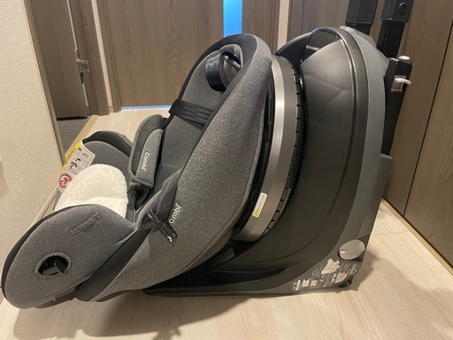 コンビ　チャイルドシート　ISOFIX JJ-650