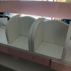 急募☆本棚、学習机の棚の上みです☆傷汚れございますの画像