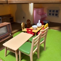 【最終値下げ】2010年製シルバニアファミリーの画像