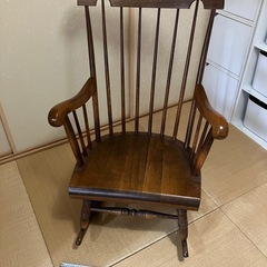 30,000→24,000→19,200→15,360円！木製ロッキングチェア　昭和レトロ　当時物　アンティーク家具　ビンテージ家具　昭和48年　　およそ横60奥行き80高さ100の画像