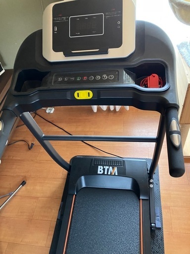 BTMトレーニングマシーン