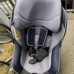 Joie 360°回転　チャイルドシート