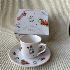 KFCクリスマスカップ・ソーサー陶器