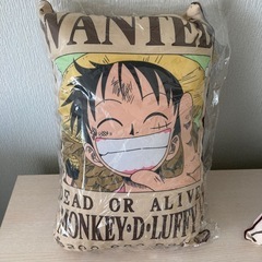 ワンピース　クッション　ルフィの画像