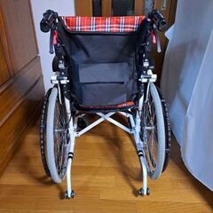 【車いす】大人用の車いすをお譲りしますの画像