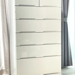 衣類収納チェスト／奥行45 幅69  高さ129cm

