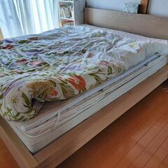 【引取先決定】クイーンベッド IKEA マットレス 寝具