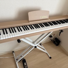 電子ピアノの画像