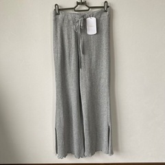 【新品未使用タグ付き】chicoリブニットパンツ