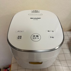 SHARP炊飯器（３号炊き）