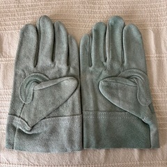 牛皮手袋の画像