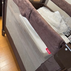 ベビーベッドの画像