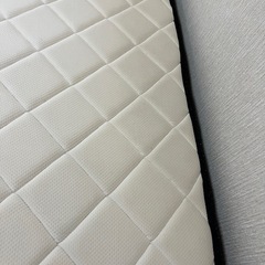【取引中】 ダブルベット　マットレス付きの画像