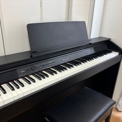 電子ピアノ　カシオPrivia 
