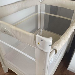 ベビーベッド　アップリカ　ココネルエアーの画像