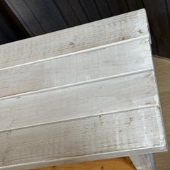 木製ベンチ（長椅子）の画像