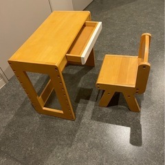 幼児用デスクチェア