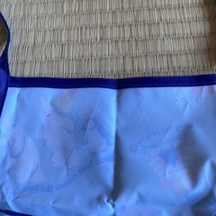 子供用エプロンの画像