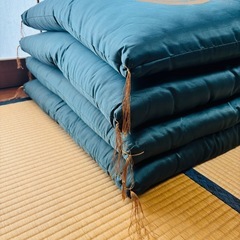 【終了】座布団４枚  婚礼 来客用 仏事 法要の画像