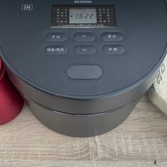 アイリスオーヤマ　5合炊き炊飯器