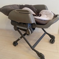 ネムリラオートスウィング電動ハイローチェア コンビ ネムリラオートスウィング ハイローチェア