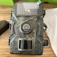 新品未使用！　トレイルカメラ　防犯カメラ　電池式でつかえますの画像