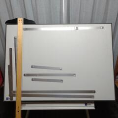 建築 製図板の画像