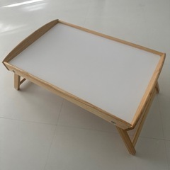 ikeaテーブルの画像