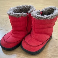 赤いキャンパス素材のキッズブーツ 13㎝の画像