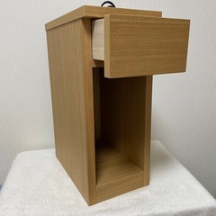 ✨超美品✨ナイトテーブル　ベッドサイドテーブル　引き出し　コンセント付き　幅20cm  の画像