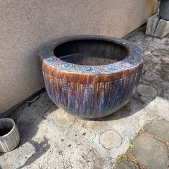 【無料】火鉢、水瓶