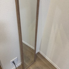 壁掛けミラー
